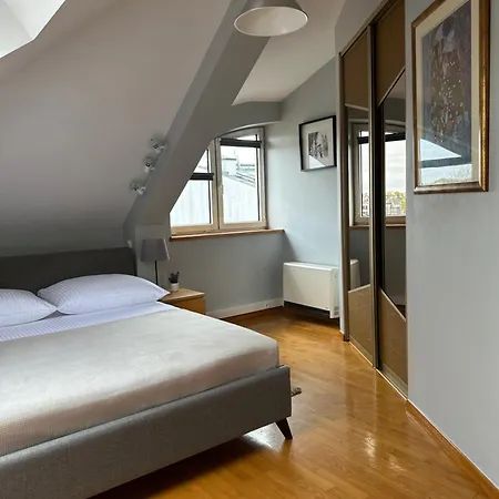 Apartament Native Warszauera 3 *